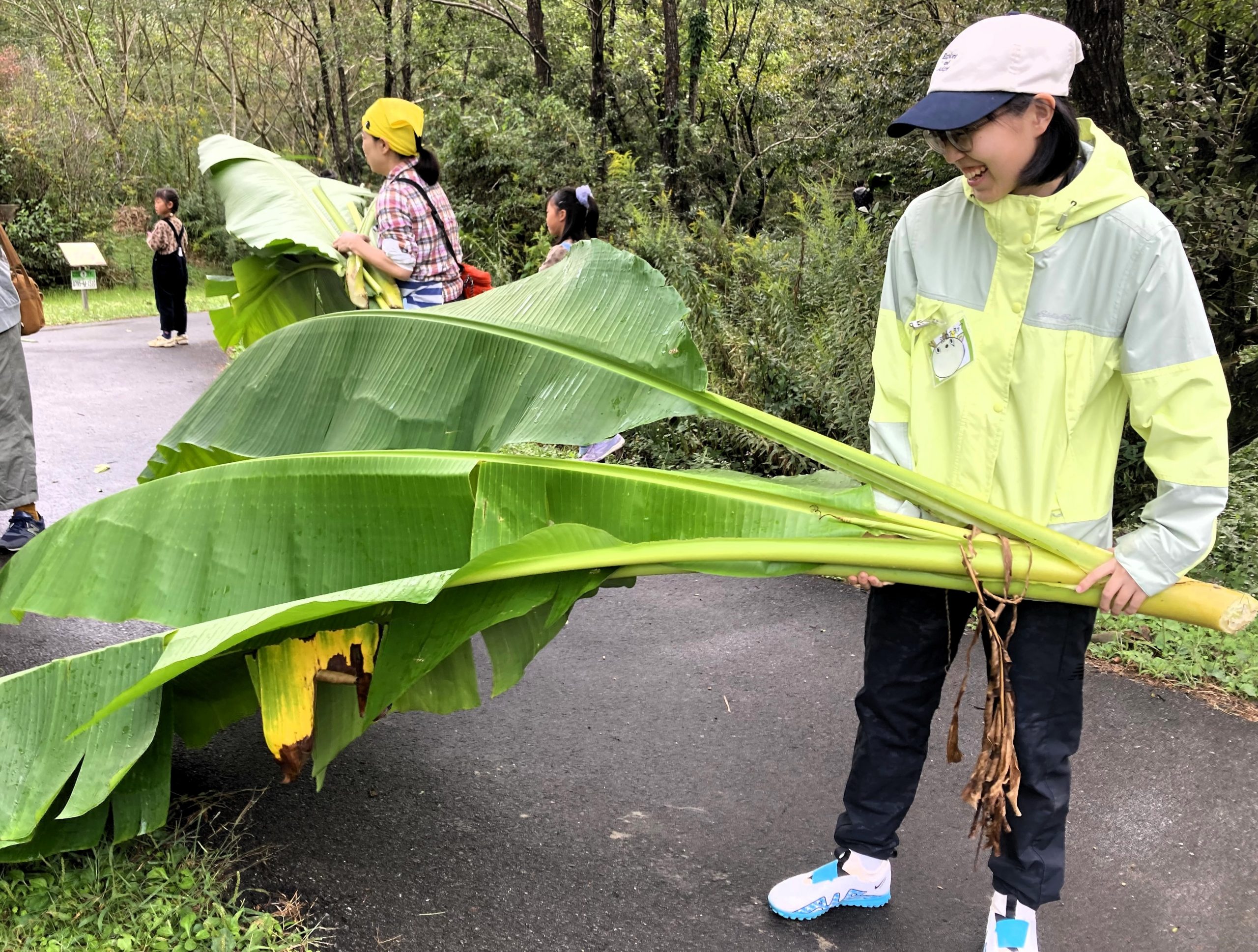 バショウの葉っぱでローストポーク